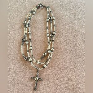 Multi Strand Freshwater Pearl
Necklace Sterling Cross
Pendant Bali Peridot Clasp